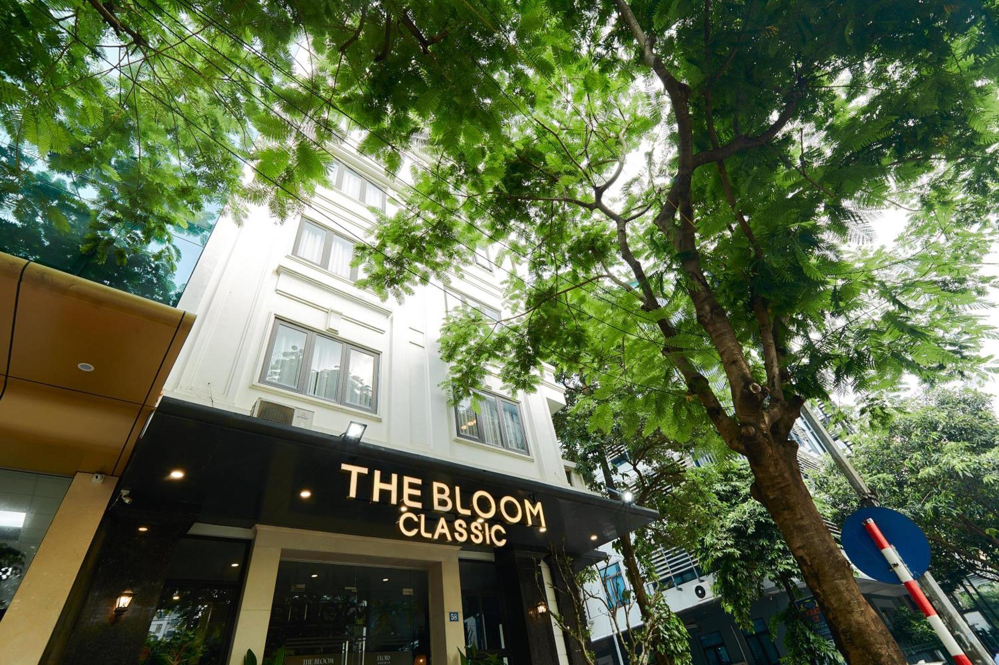 The Bloom Classic - Hotel And Bistro Hanói Exterior foto